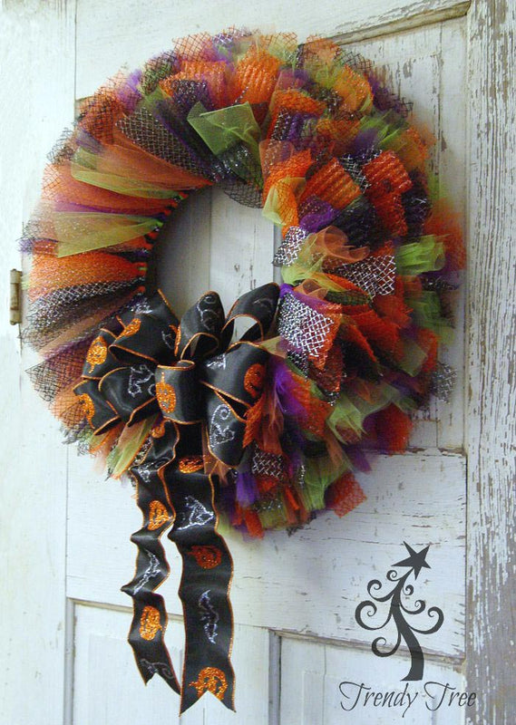 Halloween Tulle & Ribbon Wreath Tutorial — Trendy Tree